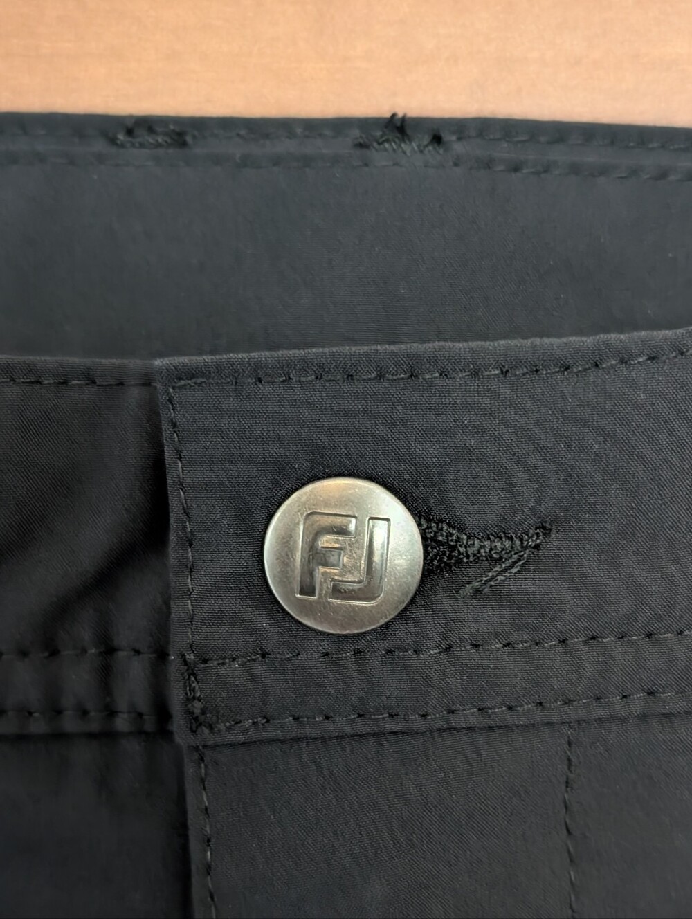 Men's Footjoy Performance Lightweight Golf Shorts Size 40 Black Flat Front - Picture 2 of 13